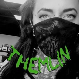 Meet your Posher, Jasmine